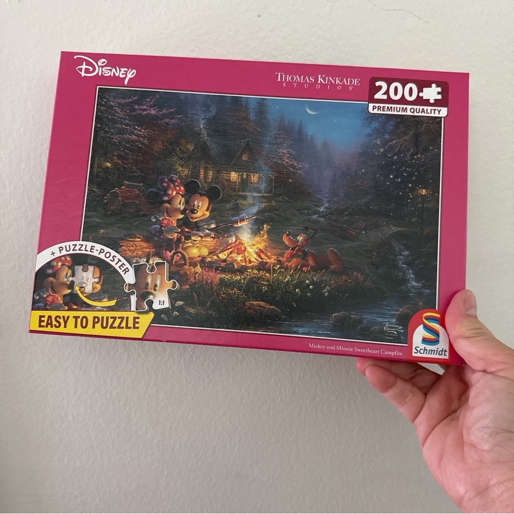 Disney Thomas Kinkade 200-Piece Puzzle - Mickey